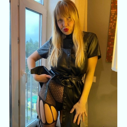 ���� ���   ���  �e�� ���e����